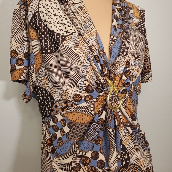 D.F.A New York printed Blouse w/Snake Detail - Picture 3 of 6